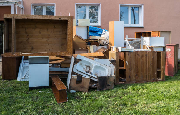 Best Residential Junk Removal in Inglis, FL